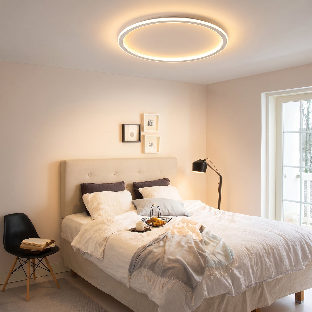 White Round Ceiling Light With Remote Dimmer